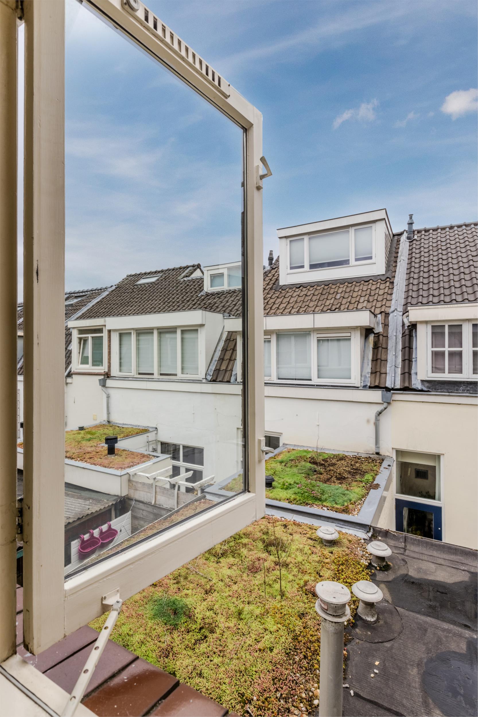 Foto 45 van Hulststraat 1-A