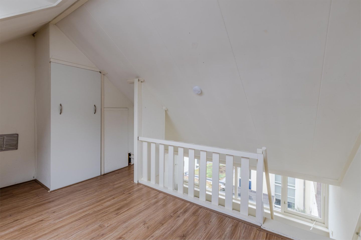 Foto 50 van Hulststraat 1-A