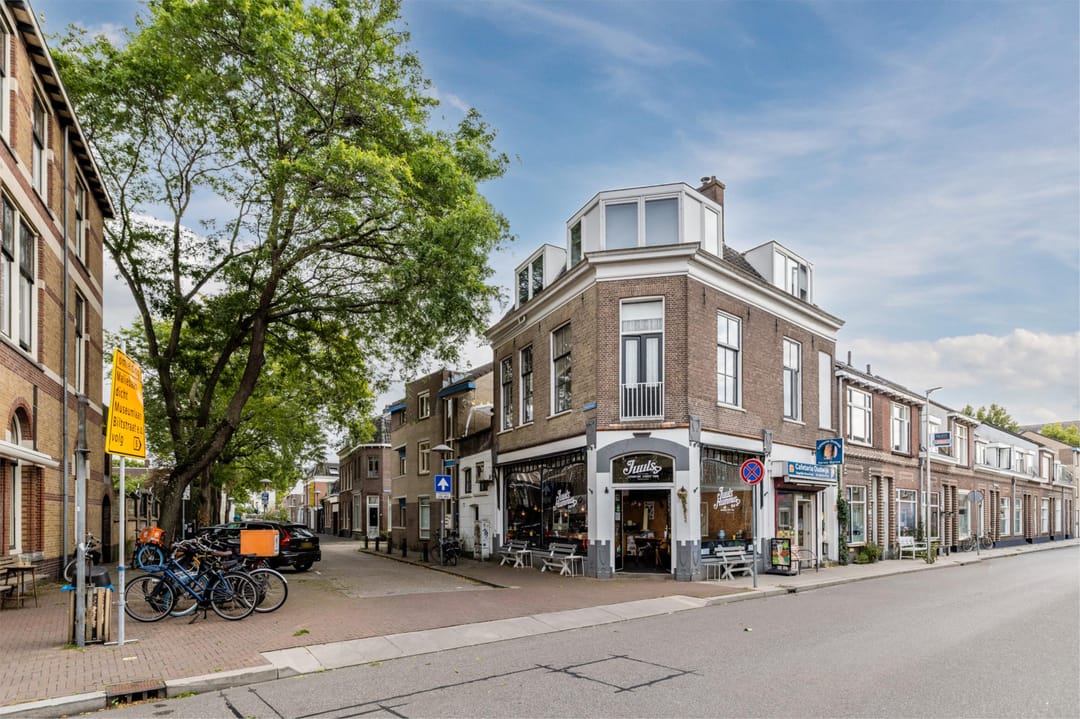 Foto 56 van Hulststraat 1-A