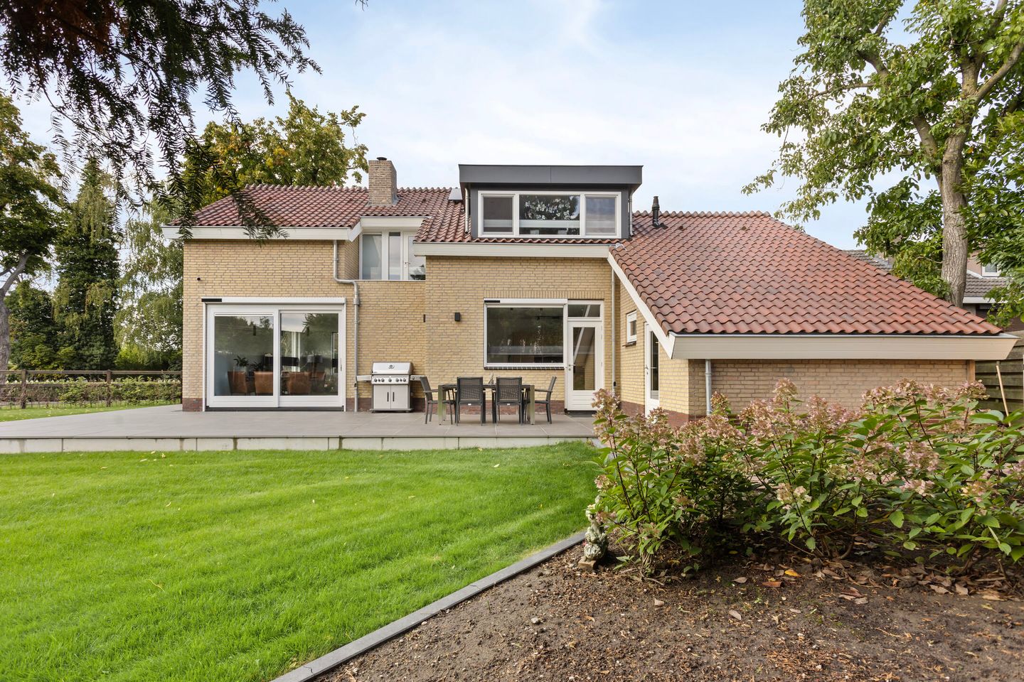 Foto 59 van Kerkstraat 25