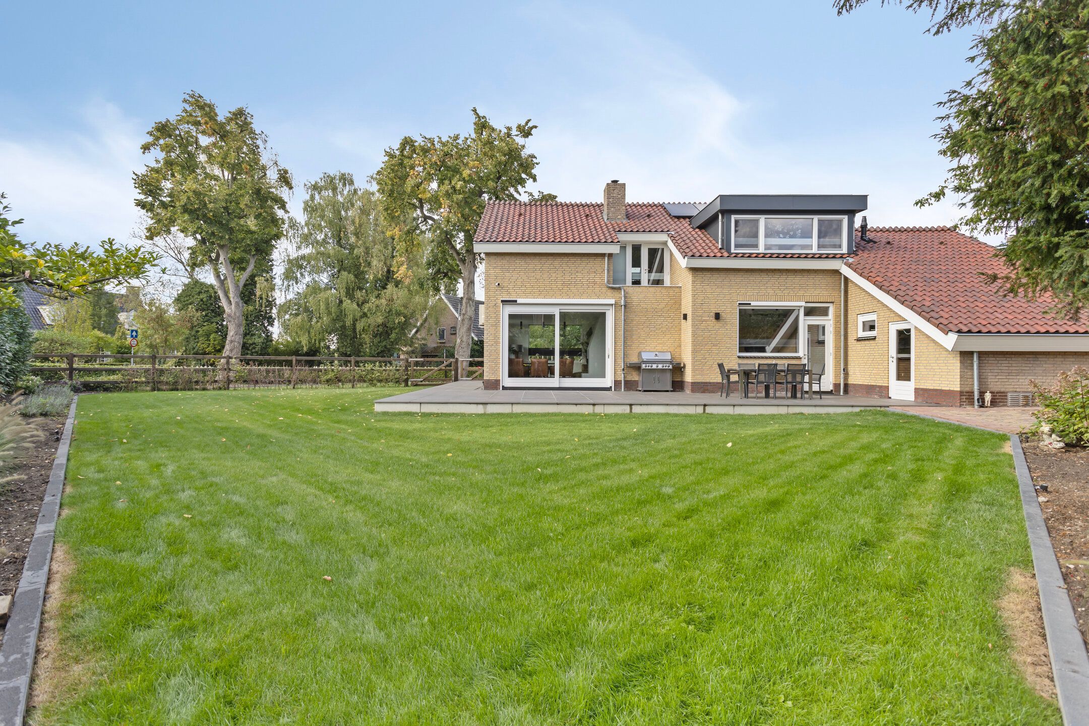 Foto 60 van Kerkstraat 25