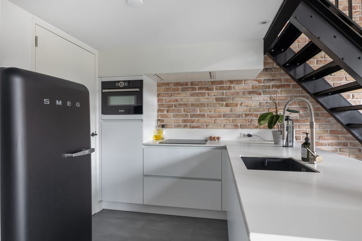 Foto 19 van Reeweg Oost 123-E