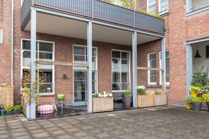 Foto 48 van Reeweg Oost 123-E