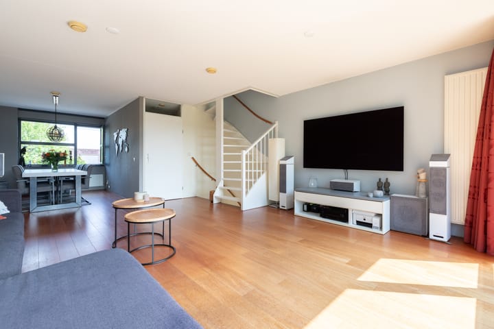 Foto 2 van Luttenberg 70