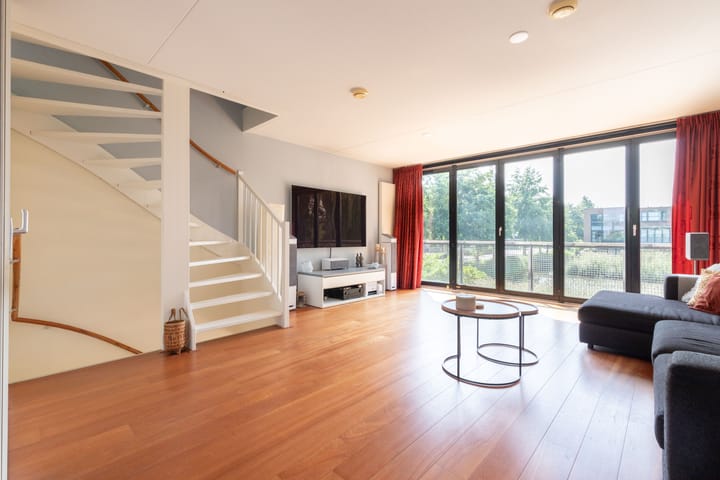 Foto 18 van Luttenberg 70