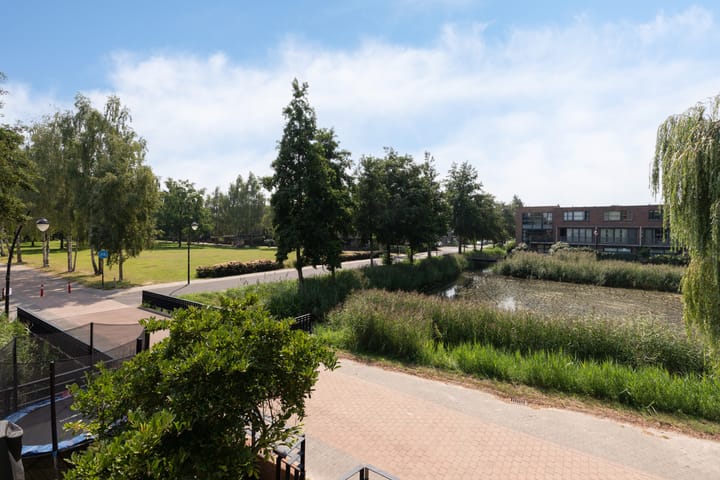 Foto 20 van Luttenberg 70