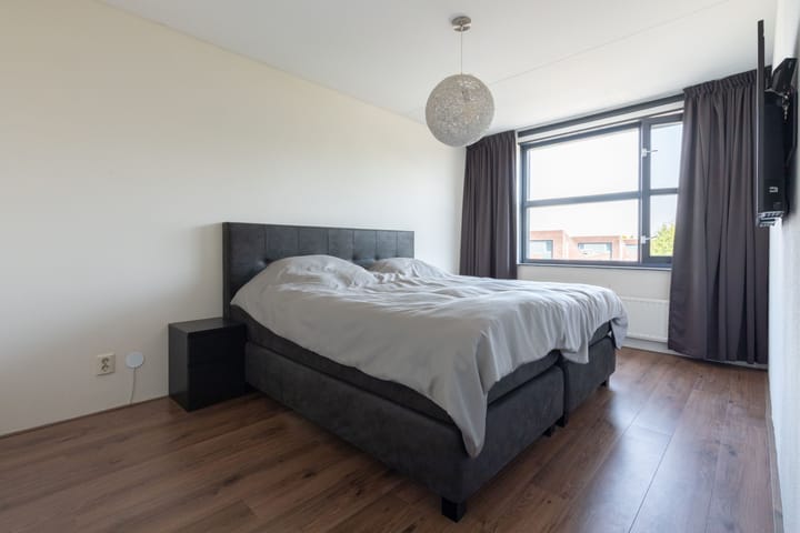 Foto 26 van Luttenberg 70