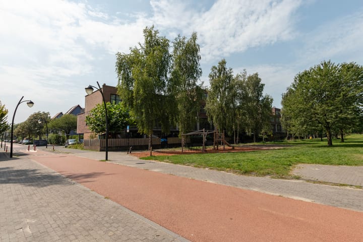 Foto 41 van Luttenberg 70