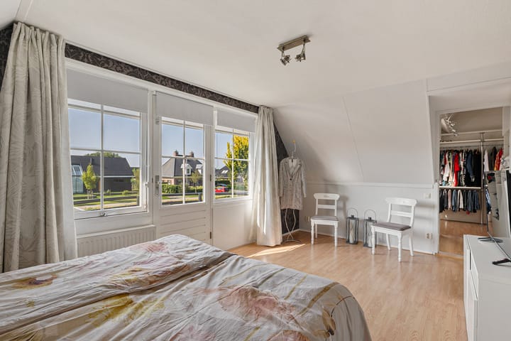 Photo 31 of Dorsstok 28