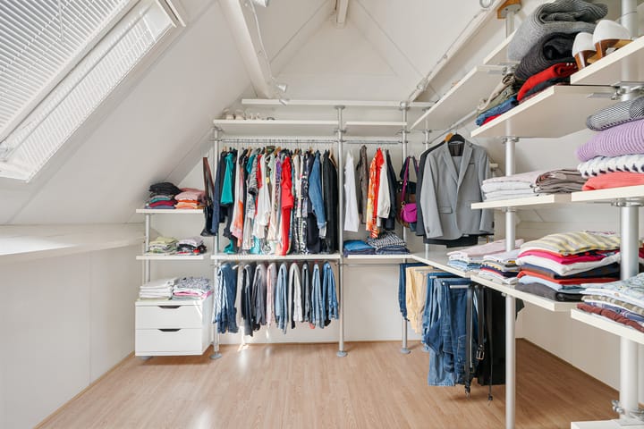 Photo 33 of Dorsstok 28