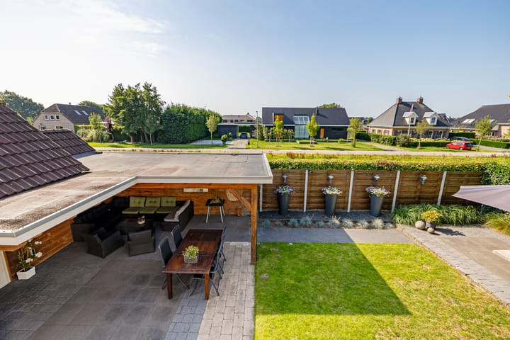 Photo 34 of Dorsstok 28