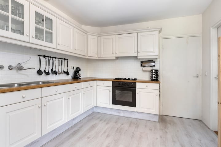 Photo 18 of Doormanstraat 22