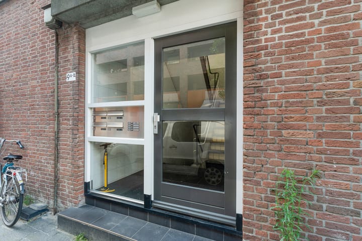 Photo 8 of Bagijnenstraat 9-B