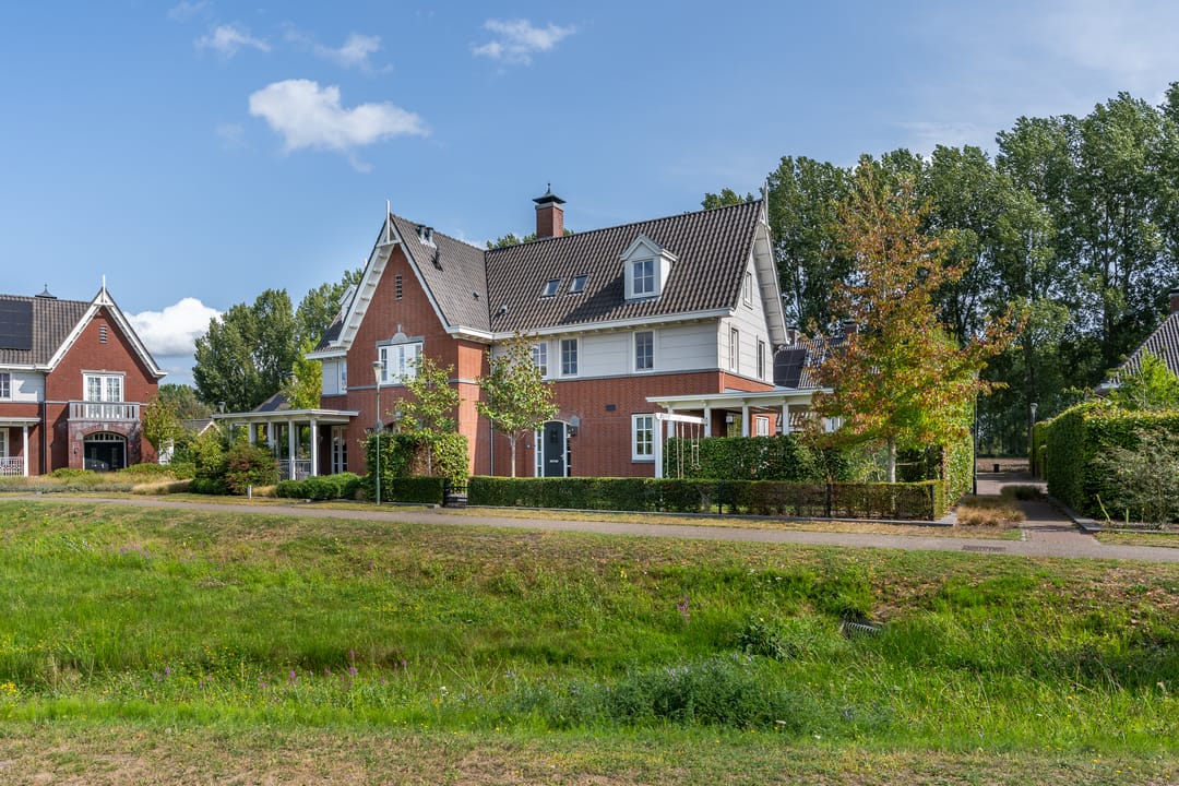 Foto 2 van Dominee Hagenpark 6