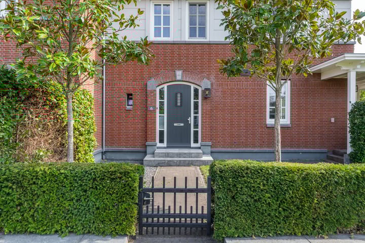 Photo 4 of Dominee Hagenpark 6