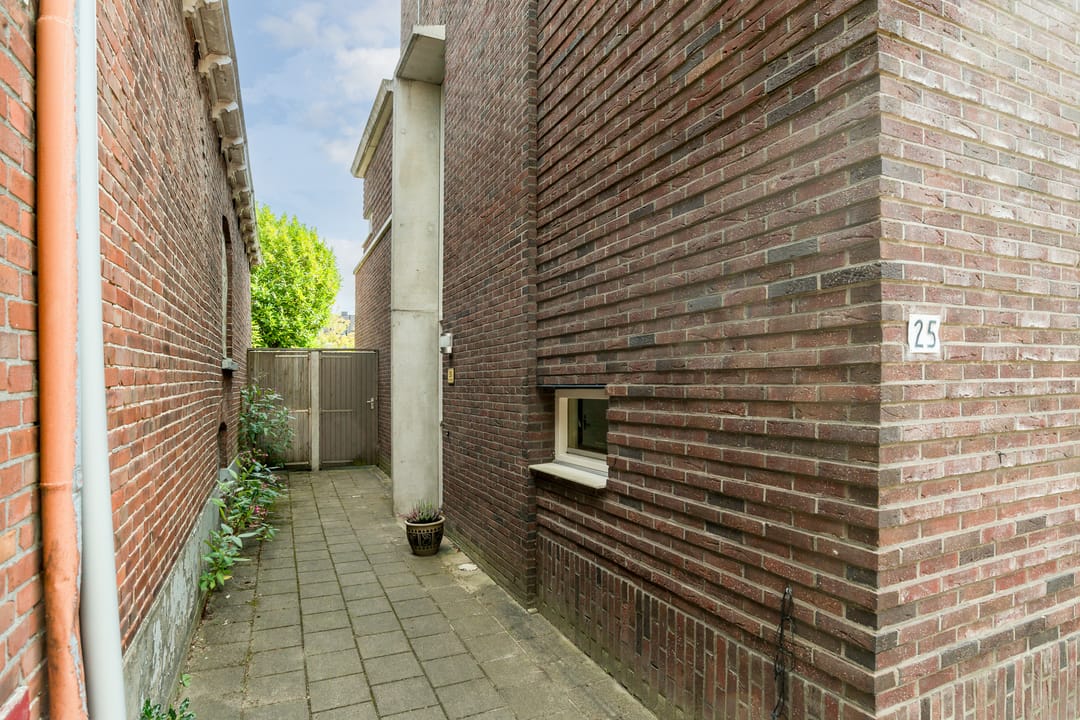 Foto 7 van Waldeckstraat 25