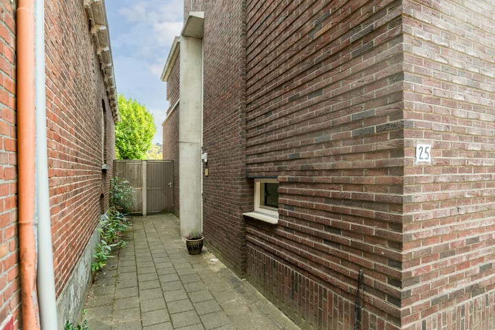 Foto 7 van Waldeckstraat 25