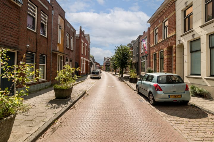 Foto 40 van Waldeckstraat 25