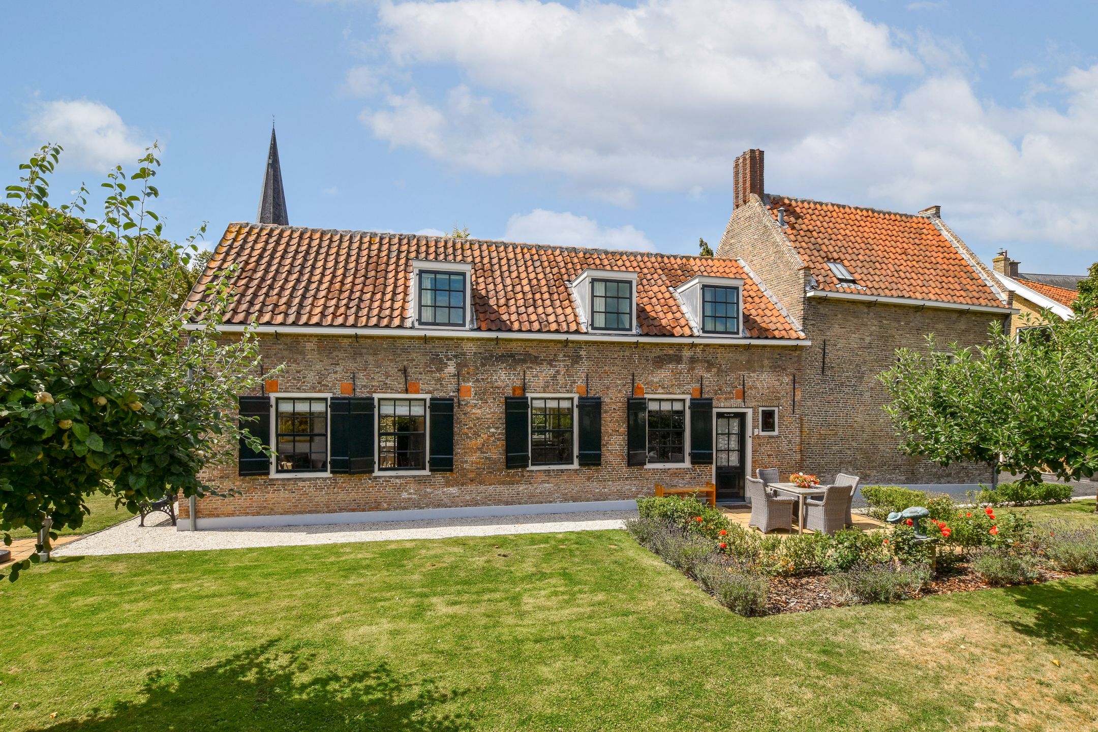 Foto 3 van Commandeurshof 1