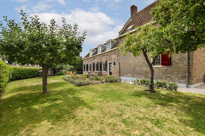 Foto 18 van Commandeurshof 1