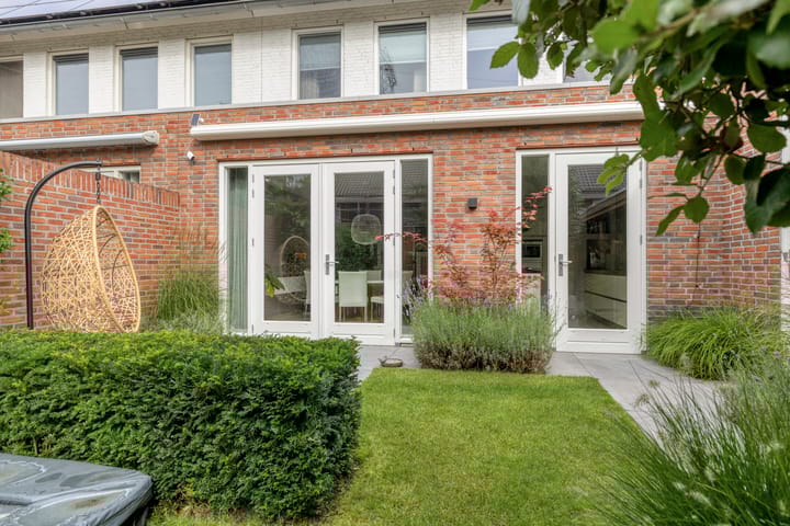 Photo 38 of Staccatostraat 13