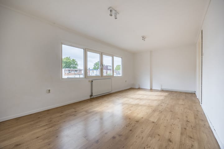 Foto 29 van Kastanjelaan 256