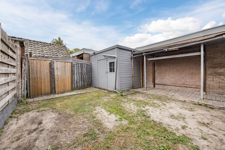 Foto 41 van Kastanjelaan 256