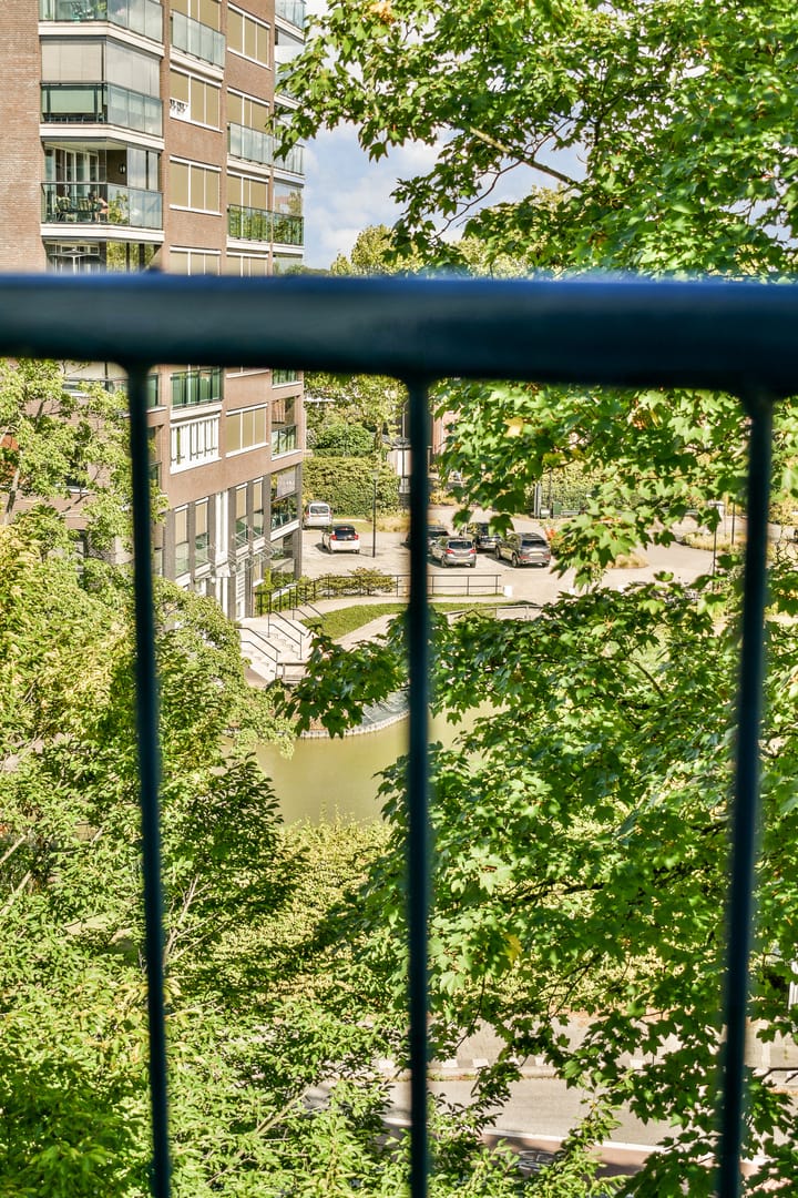 Foto 24 van S.M. Hugo van Gijnweg 39