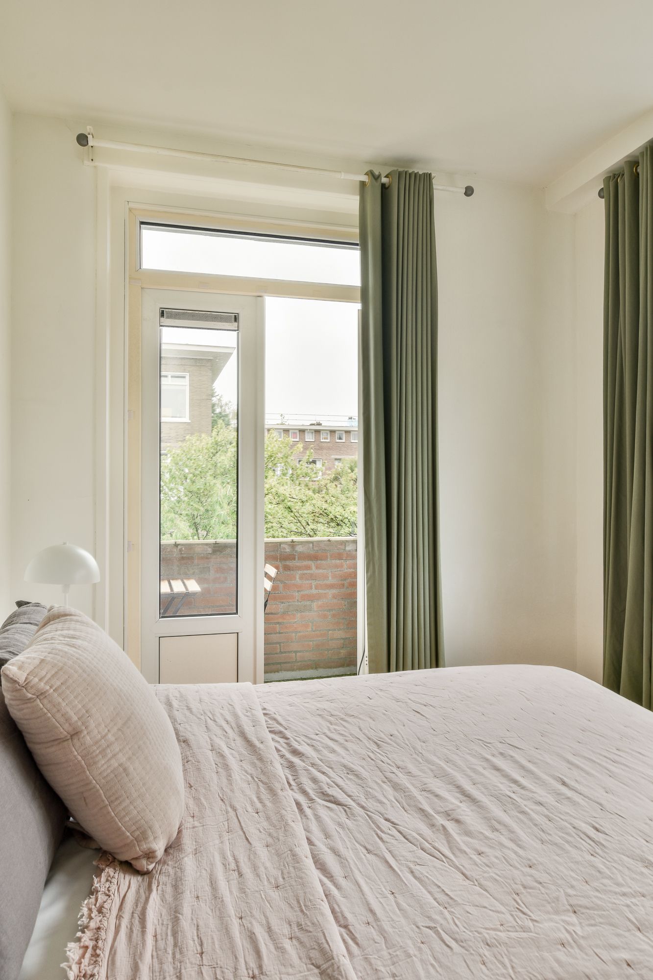 Foto 12 van Lorreinenstraat 11-2