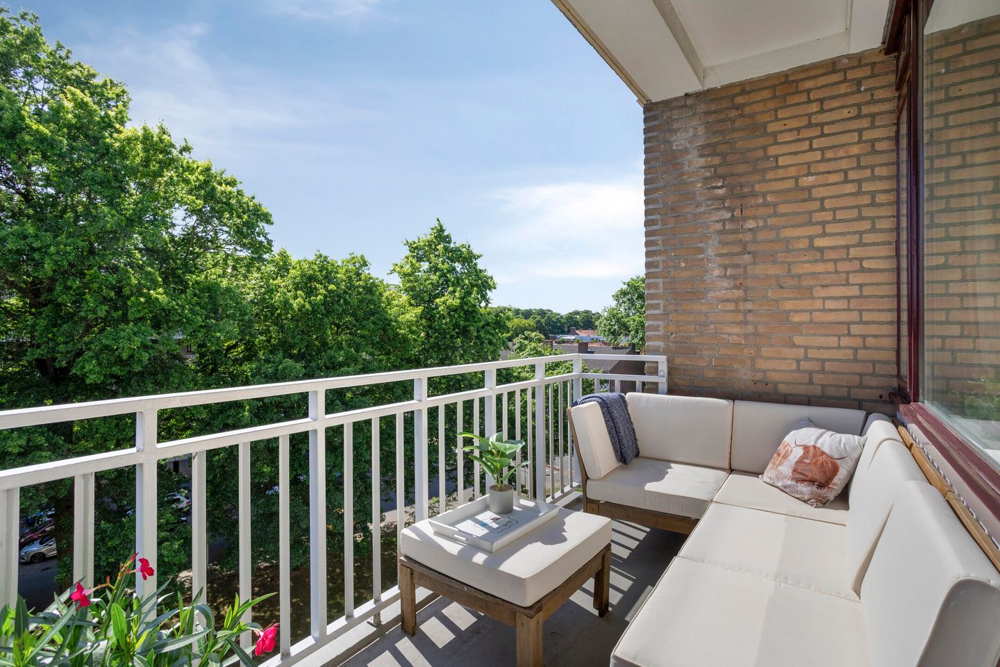 Foto 4 van Ringweg-Randenbroek 66-E