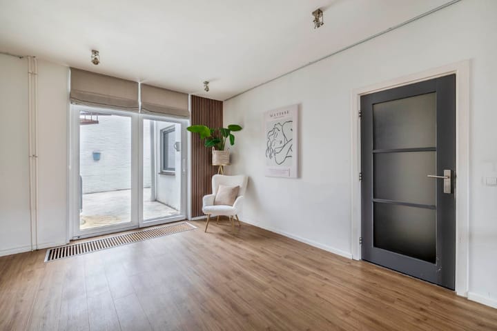 Foto 12 van Van Konijnenburgweg 4