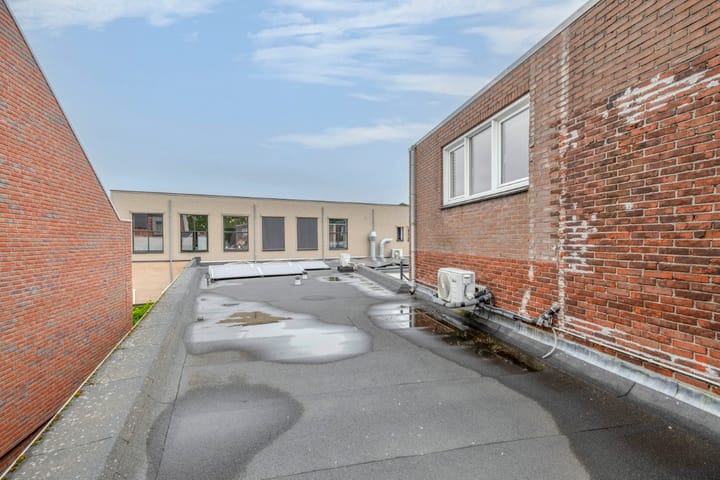 Foto 43 van Van Konijnenburgweg 4