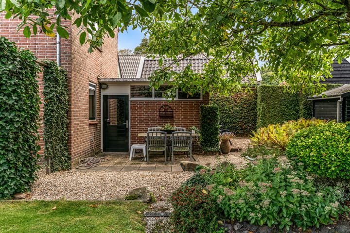 Foto 36 van Dorpsstraat 11