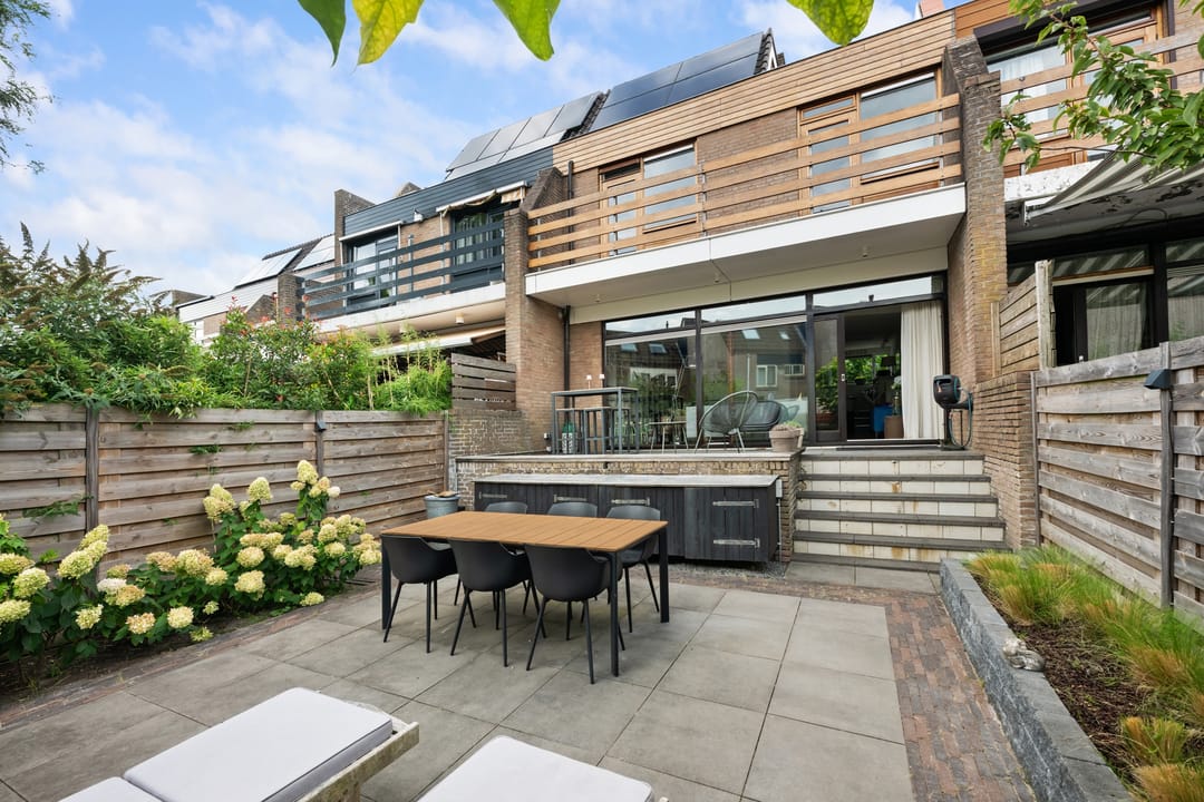 Photo 1 of Parallelweg-Zuid 151