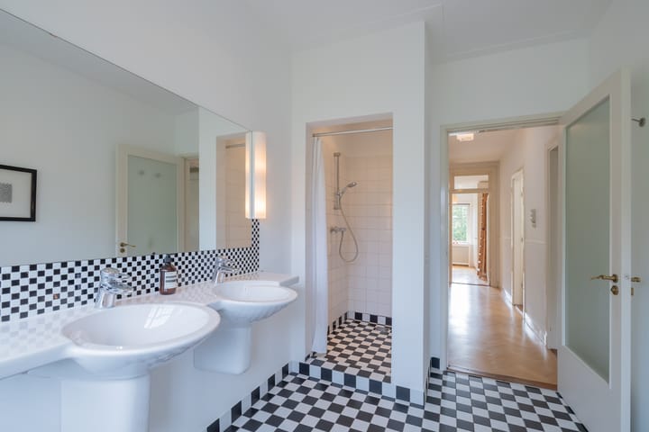 Photo 15 of Julianalaan 138