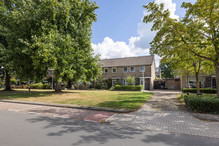 Foto 2 van Aart van der Leeuwstraat 14