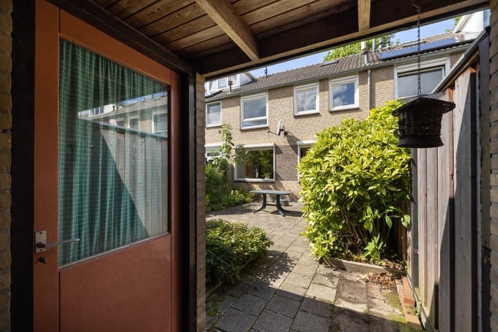 Foto 28 van Aart van der Leeuwstraat 14