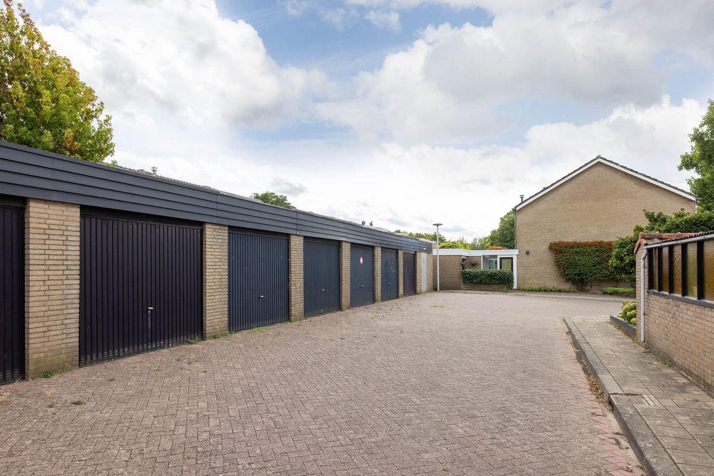 Foto 35 van Aart van der Leeuwstraat 14