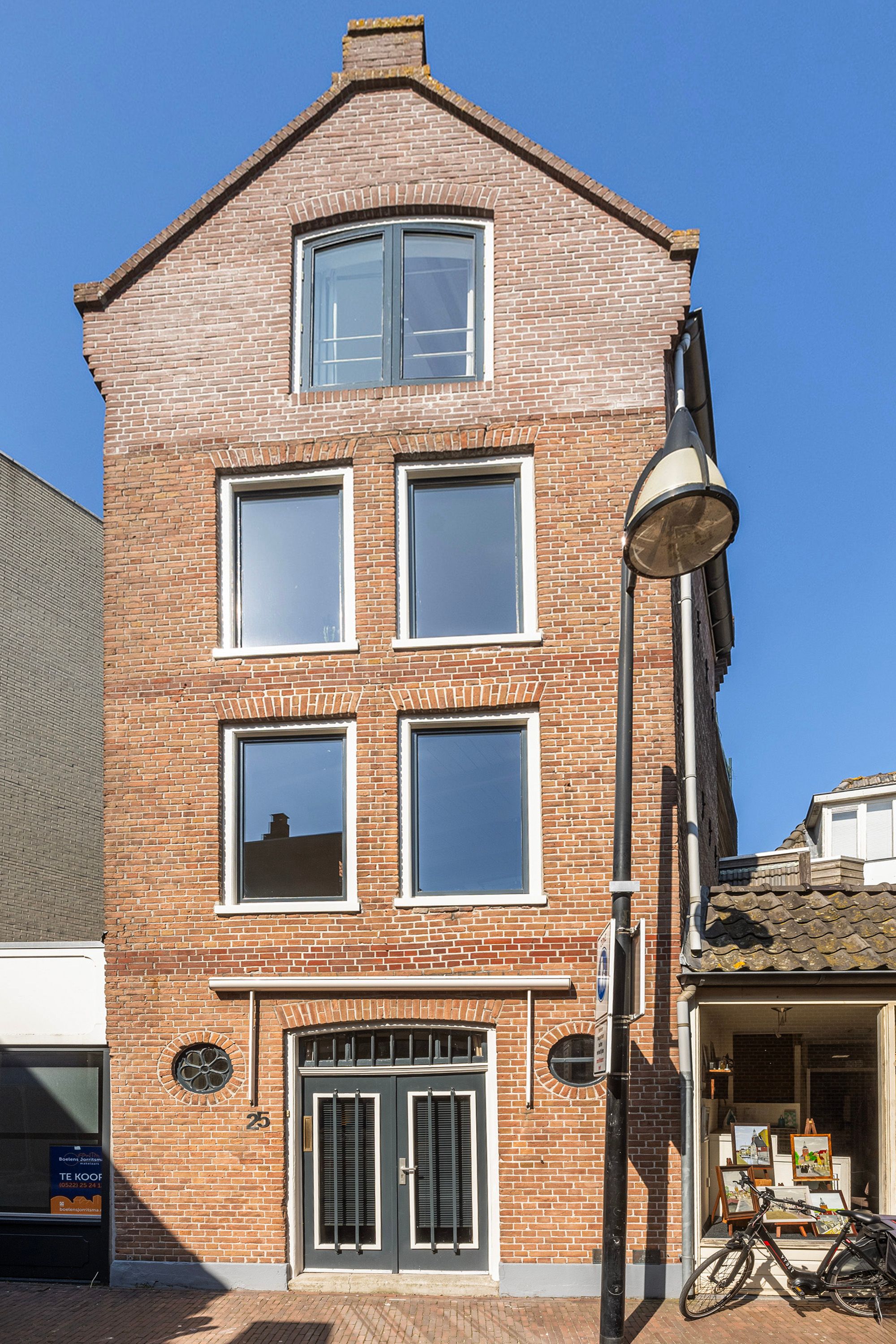 Nieuwe Kerkstraat 25