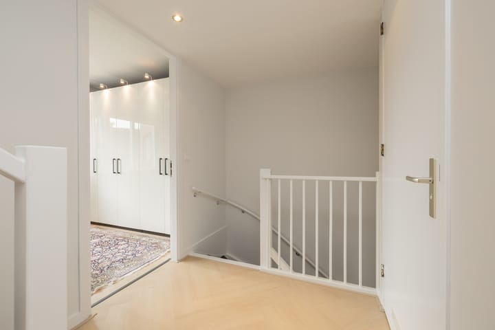 Foto 25 van Rhijngeesterstraatweg 22