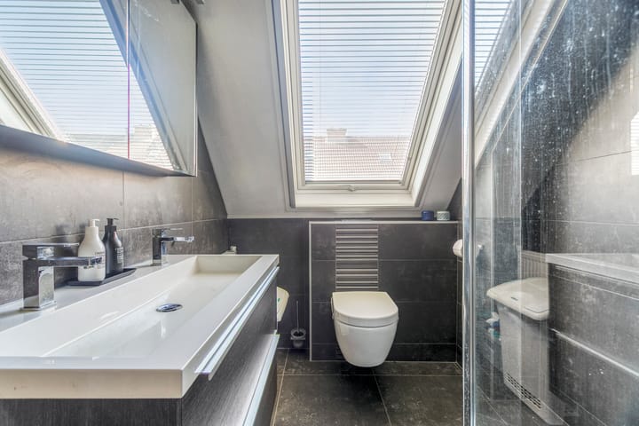 Foto 19 van Wethouder In 't Veldstraat 126