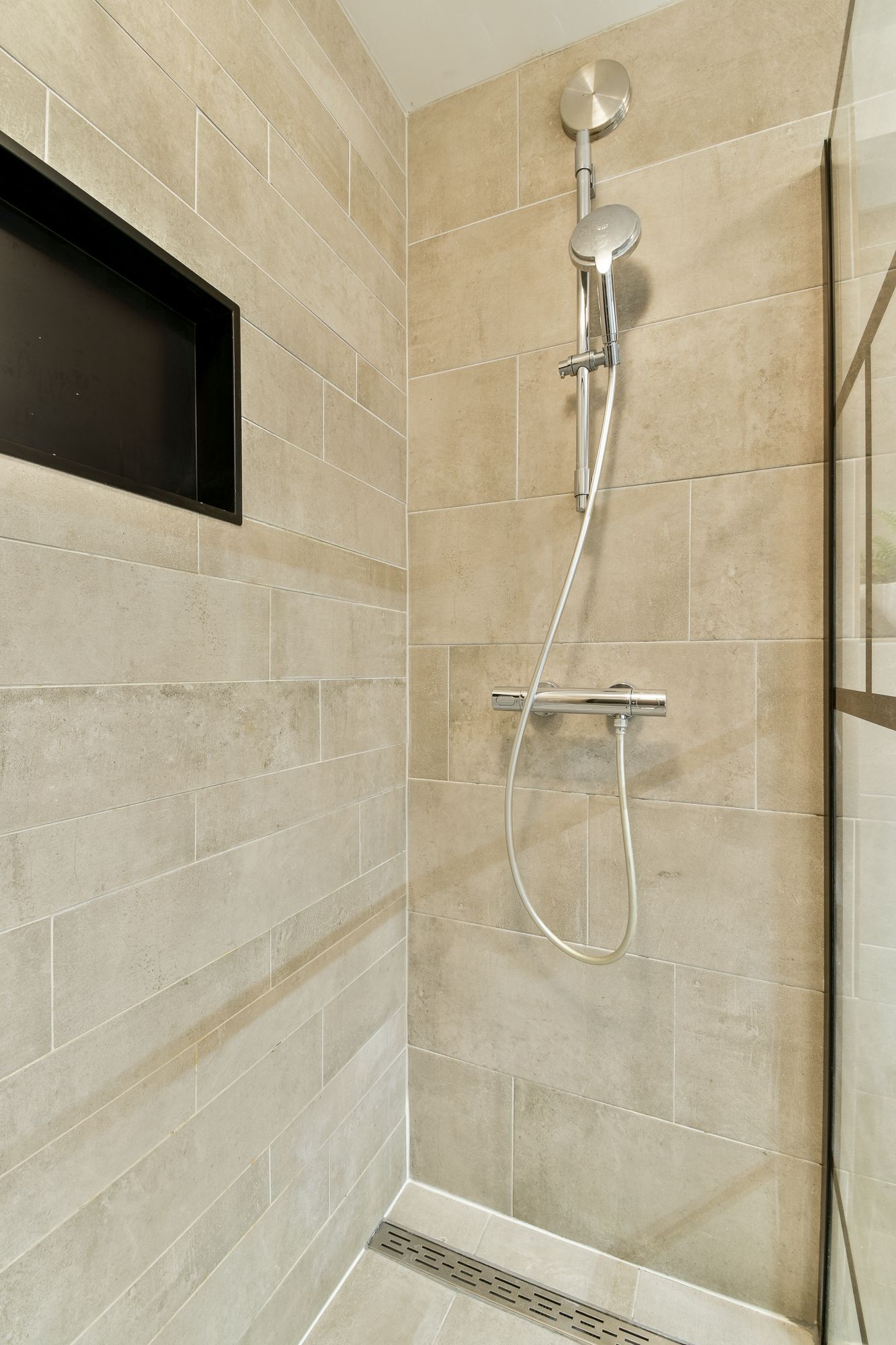 Foto 20 van Goudsbloemstraat 16-B