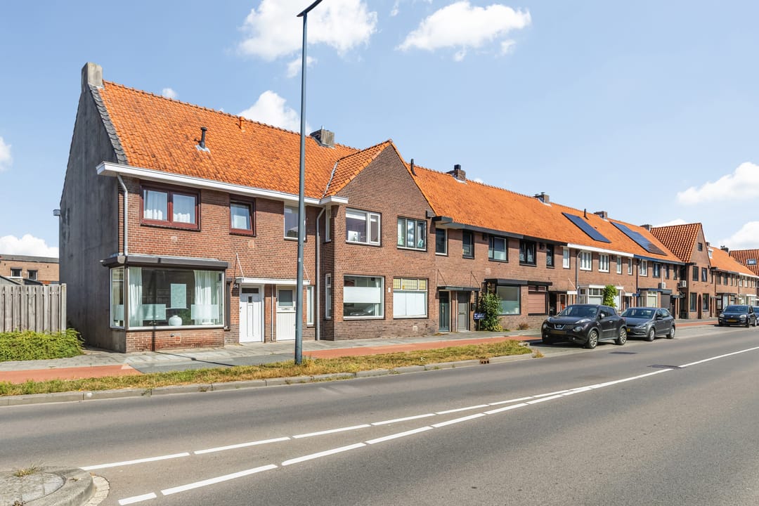 Foto 8 van Vincent van Goghstraat 52