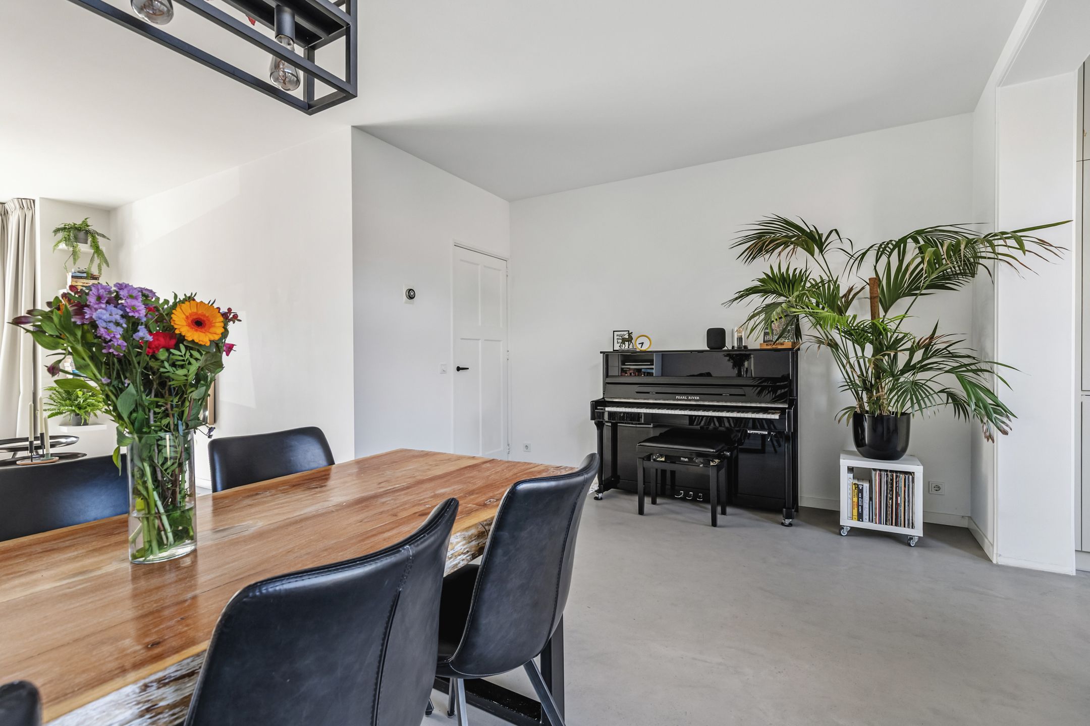 Foto 30 van Vincent van Goghstraat 52