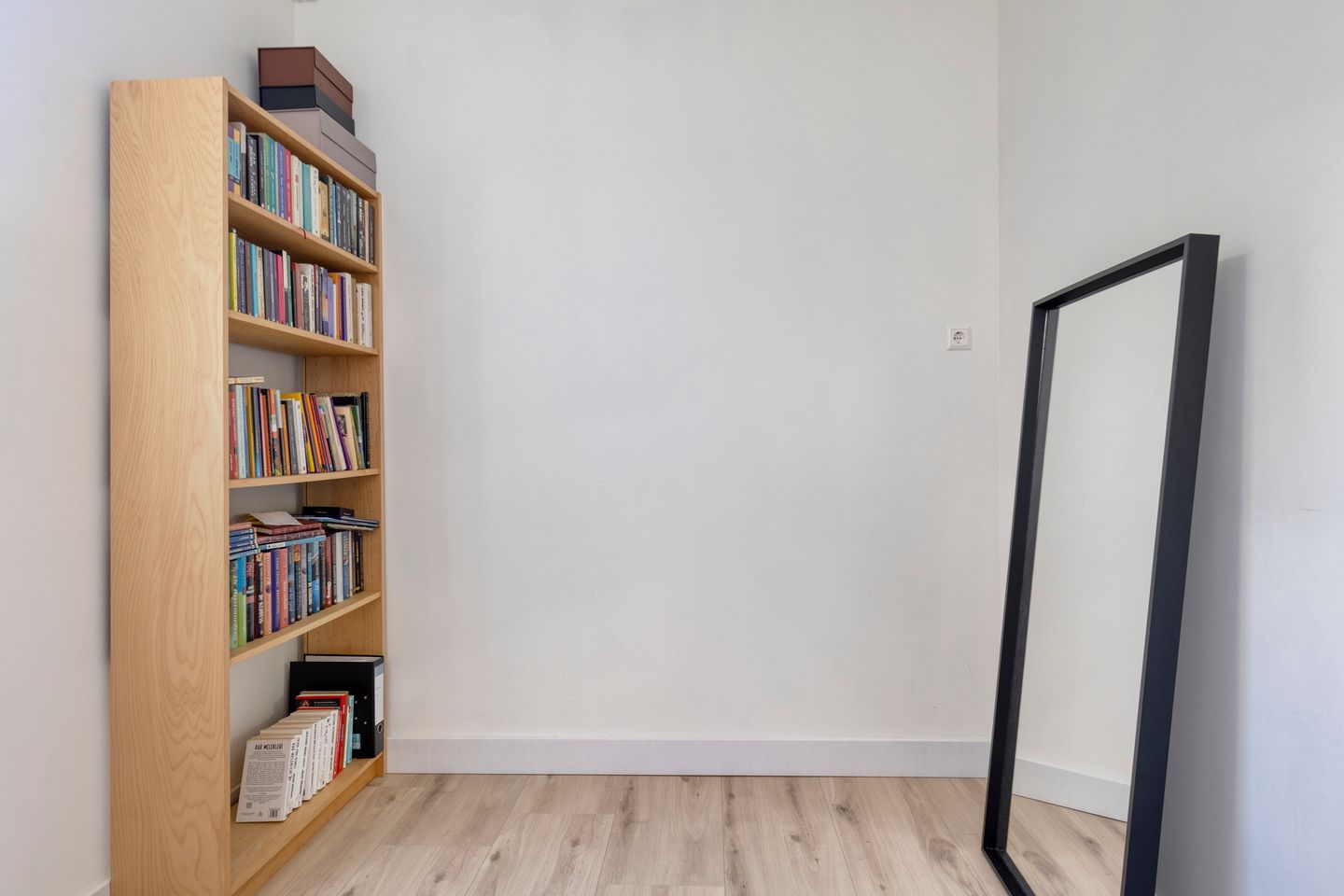 Photo 20 of Burgemeester De Roocklaan 23