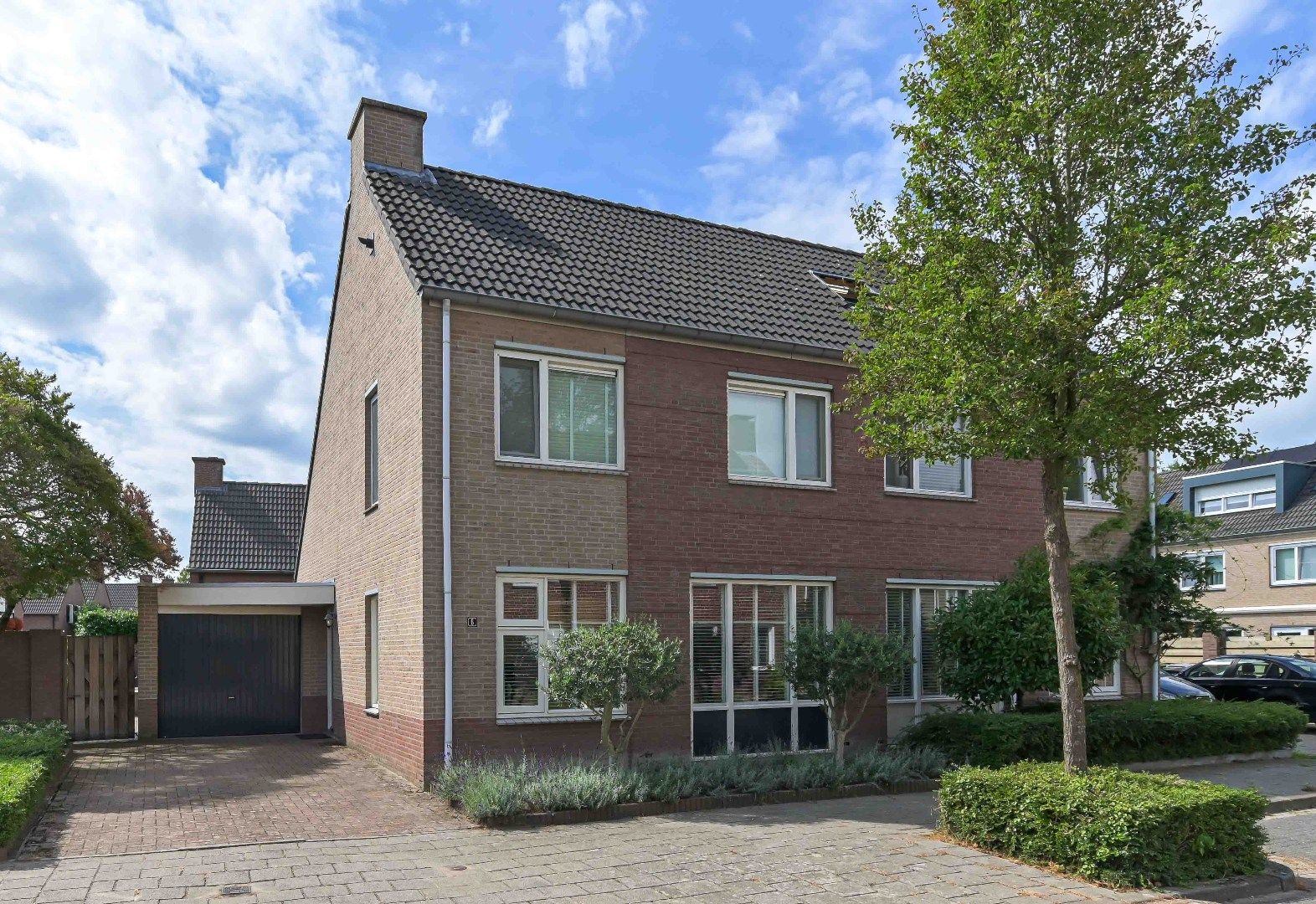 Bertha Soreestraat, 6, Venlo, 5913RP, Limburg, Nederland 6 