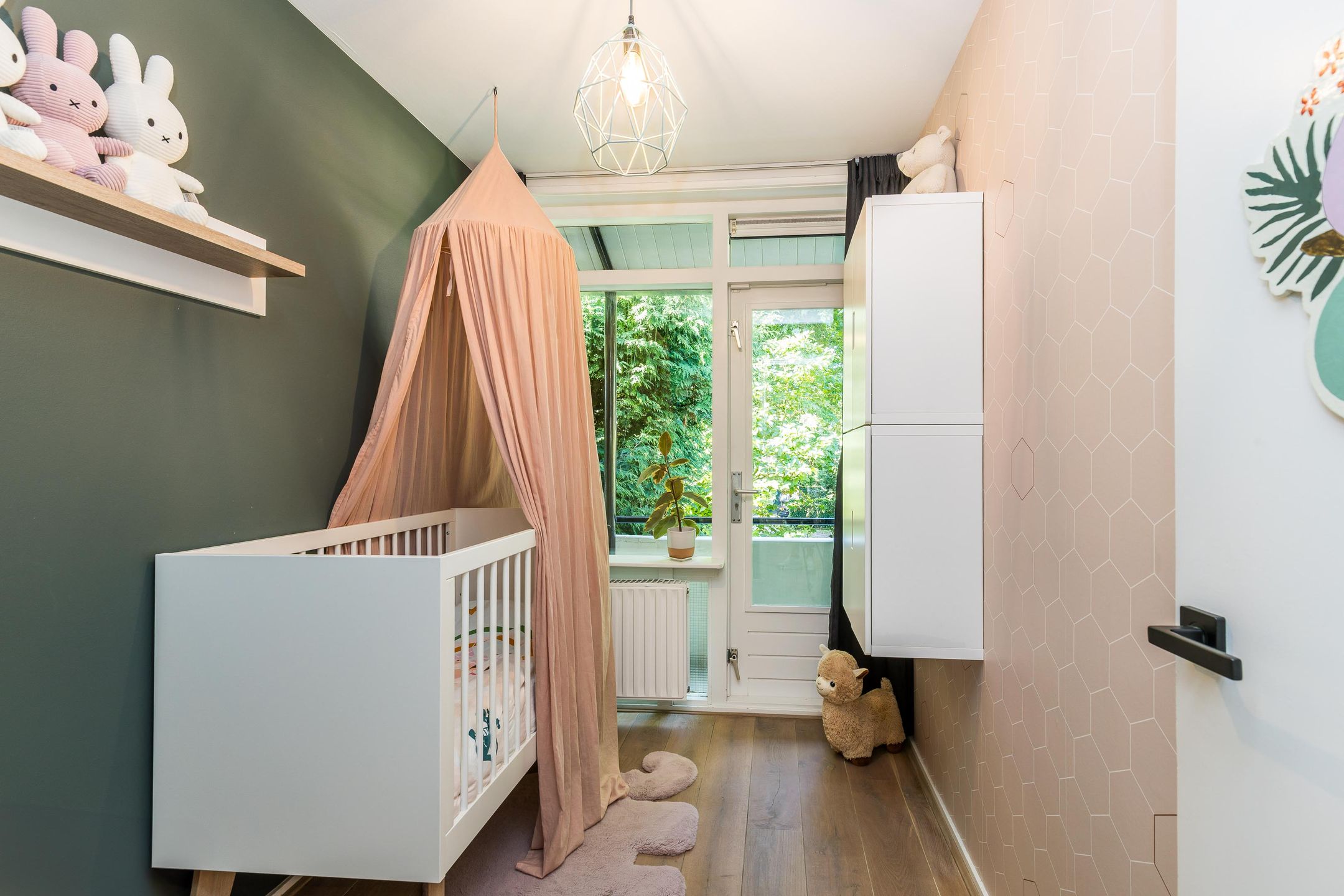 Photo 36 of Molenlaan 15