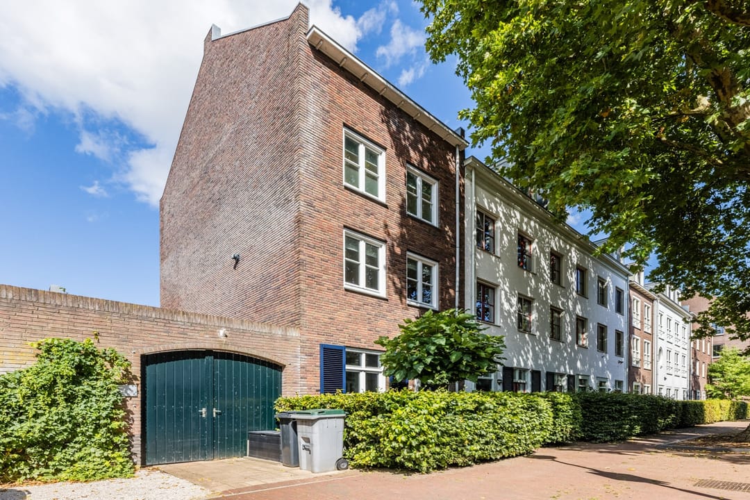 Photo 2 of De Beeringen 1