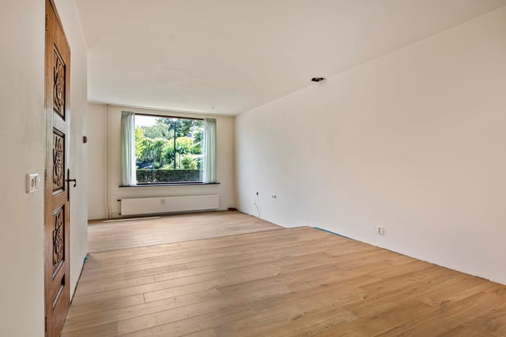 Foto 15 van Meidoorn 16