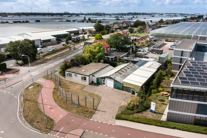 Foto 1 van Naaldwijkseweg 384